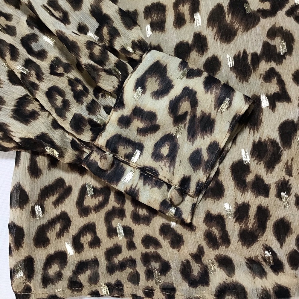 Haver  Animal Print Sheer Blouse - Picture 5 of 13